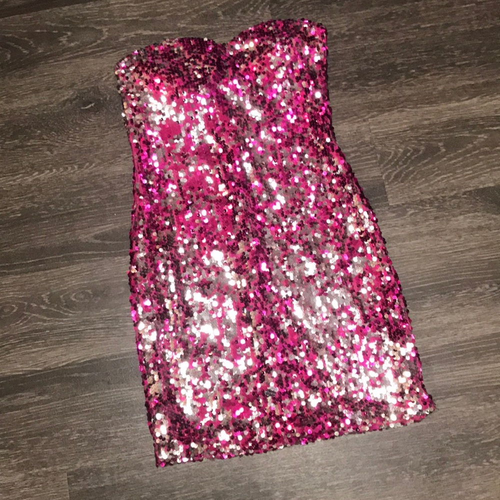 Sequin Strapless Sweetheart Mini Dress pink silver